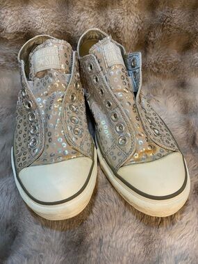 Converse Metallic Silver Polka-Dot Slip-On Low Top Sneakers
